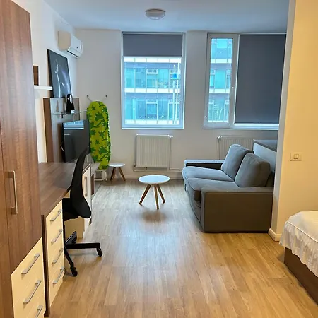 Pompeiu Apartament *